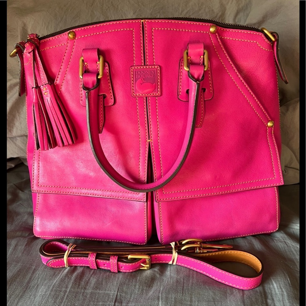SOLD Dooney&Bourke Clayton satchel